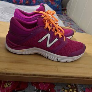 New Balance 711